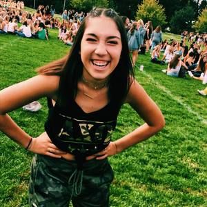 Meet your Posher, Nicki